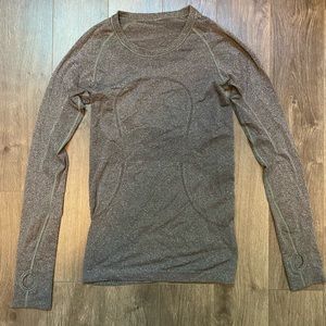 Lululemon Swiftly Tech Long sleeve Size 4